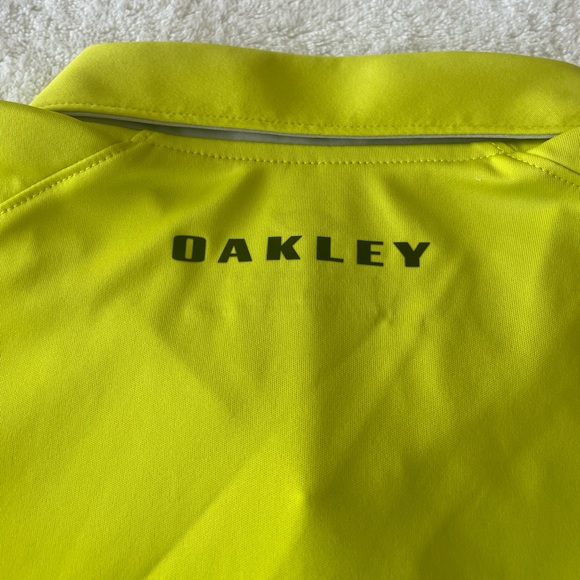 NWT Oakley Short Sleeve Divisional Polo, Neon Yellow, XL - Picture 4 of 7